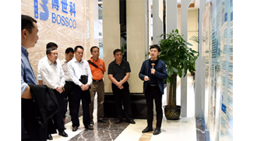 广西科研院所协会理事会专家组一行莅临888电子游戏考察交流
