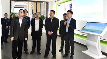 国家市场监视治理总局执法稽察局局长杨红灿一行莅临888电子游戏考察