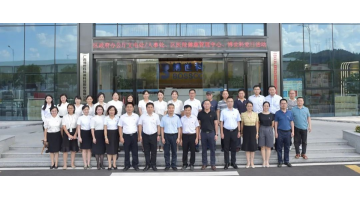 主题党日运动：绿色低碳共协调，，，，，，，科普义诊促康健！